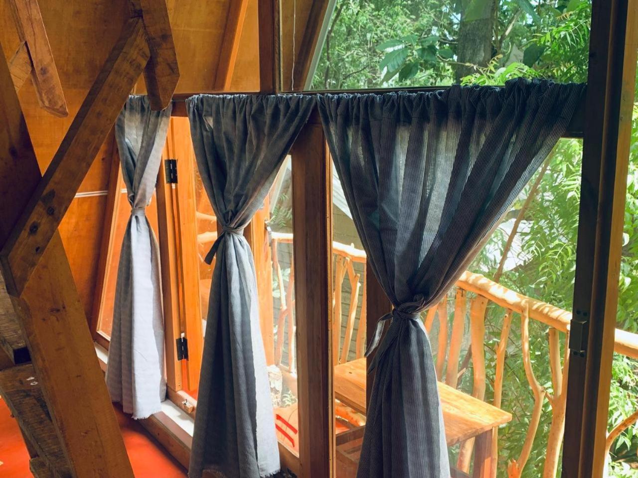 Angry Birds Tree House Apartman Habarana Kültér fotó